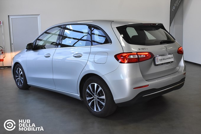 MERCEDES-BENZ B 180 d Automatic Sport